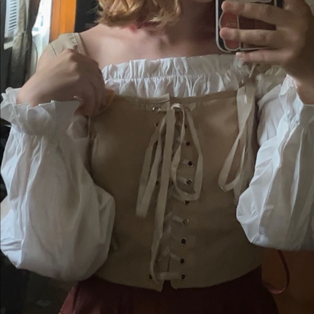 Meet your Posher, Haley